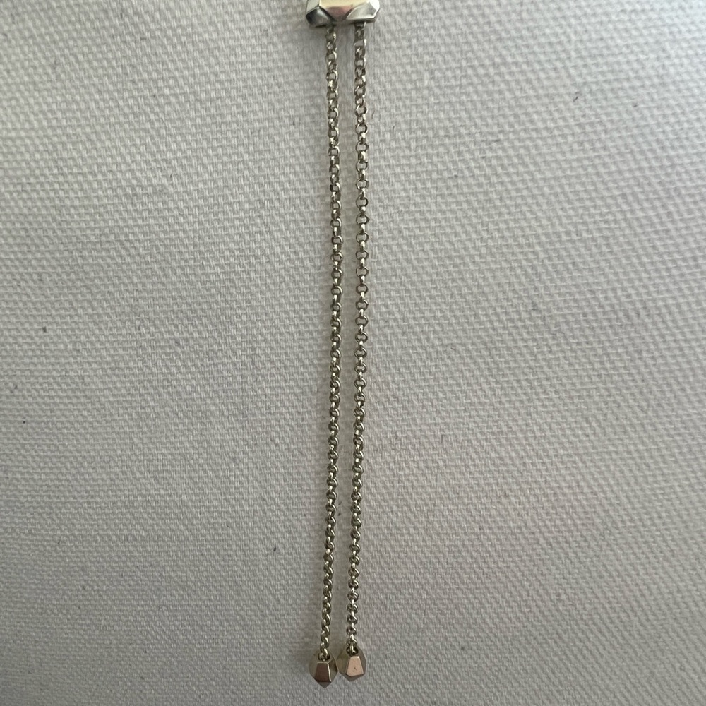 Kendra Scott Adjustable Pendant Necklace - Ivory Mother of Pearl/gold tone - EUC - Picture 4 of 4
